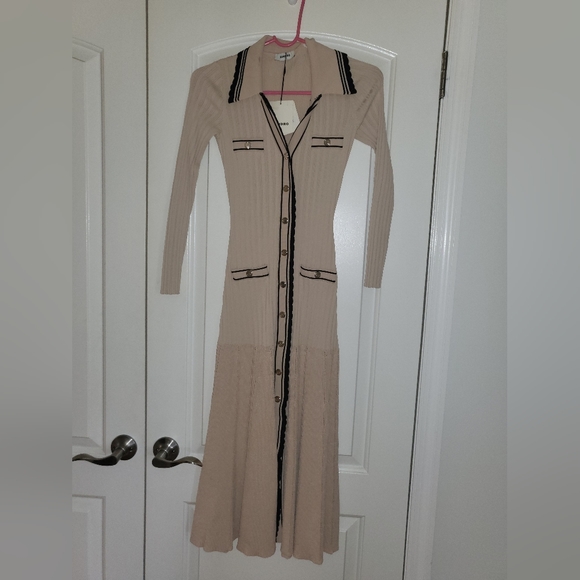10. NWT SANDRO ALEXANDRINE KNIT DRESS SIZE 34 / US XS - Picture 2 of 9